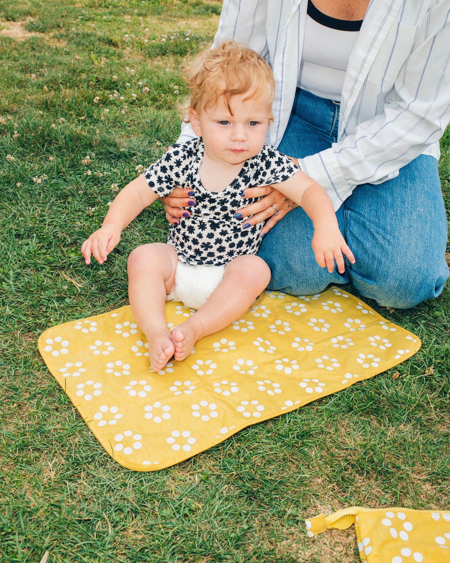 Quick Change Kit Bag | Sunshine Dots - Image 8