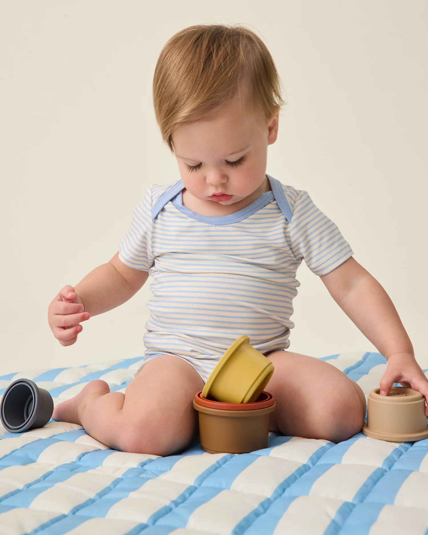 Inside/Outside Play Mat | Blue Wide Stripe - Image 5