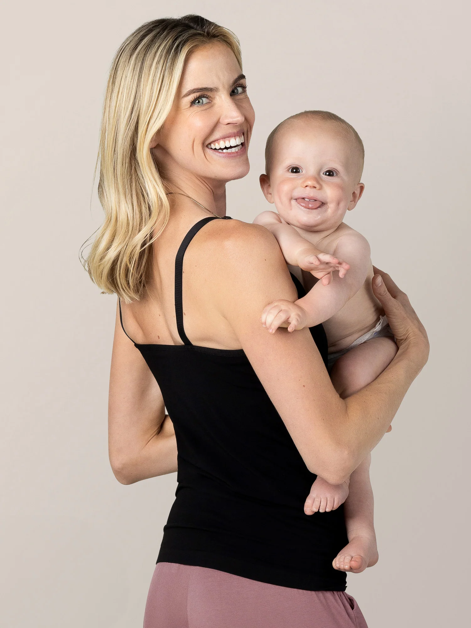 Sublime® Bamboo Hands-Free Pumping & Nursing Cami | Oatmeal Heather - Image 10