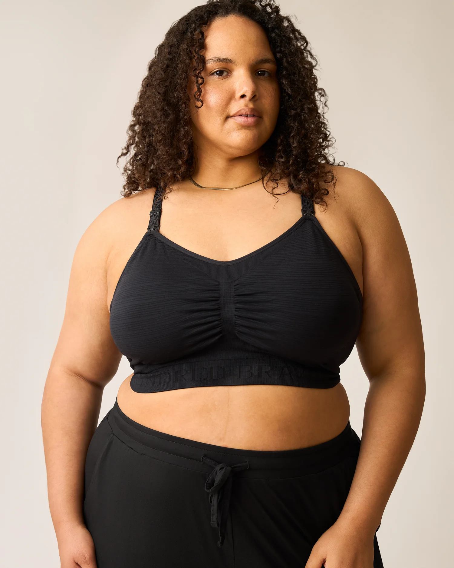 Sublime® Hands-Free Pumping Bra Two-Pack | Beige & Black - Image 3