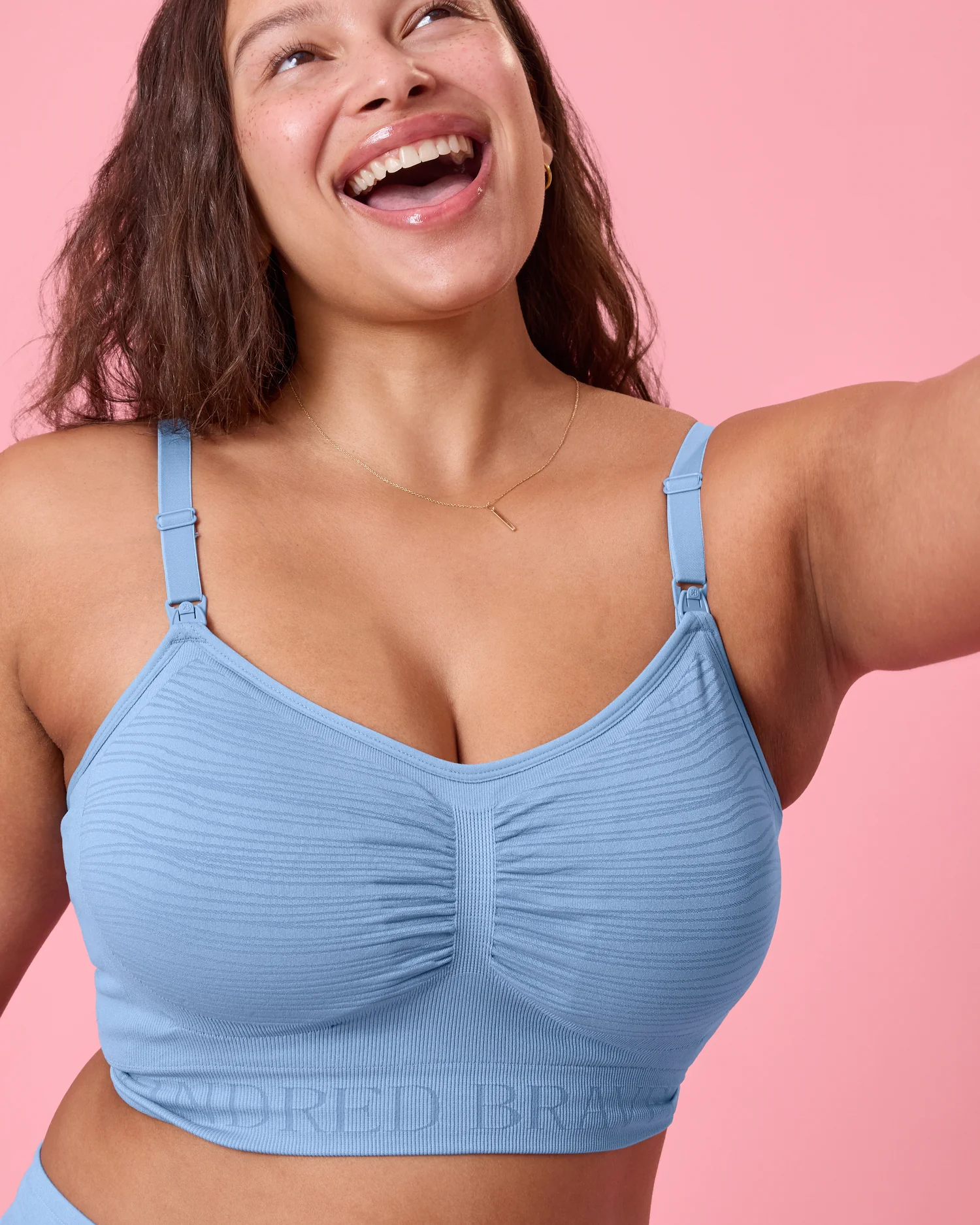 Sublime® Hands-Free Pumping & Nursing Bra | Vintage Blue - Image 6